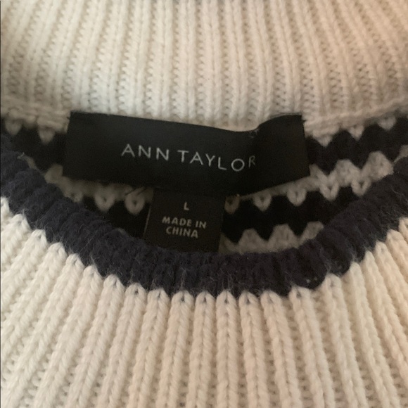 Ann Taylor Navy and Cream Knit Sweater - Picture 2 of 4